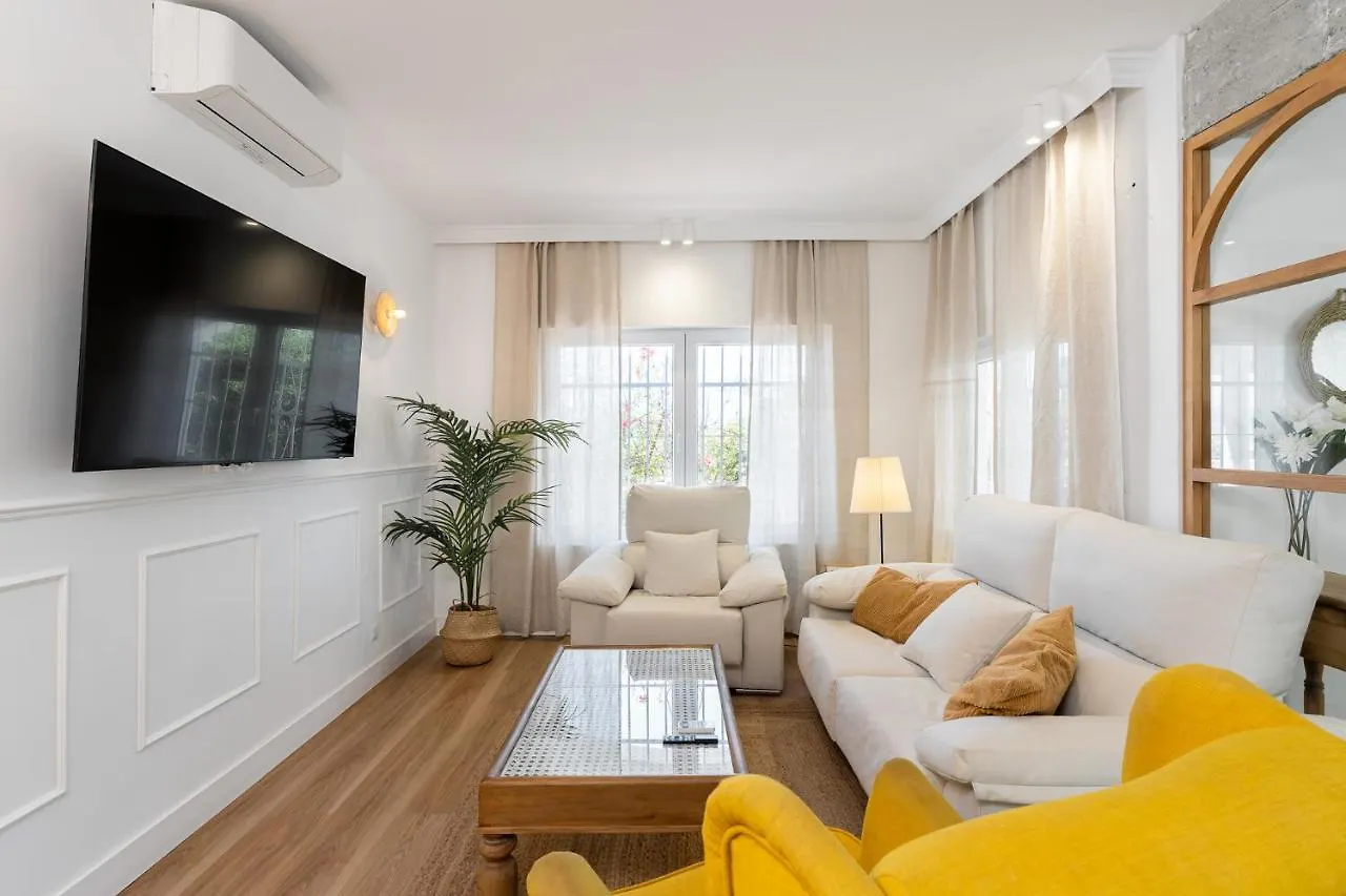 Monkó Villa Mieres Torremolinos 0*,